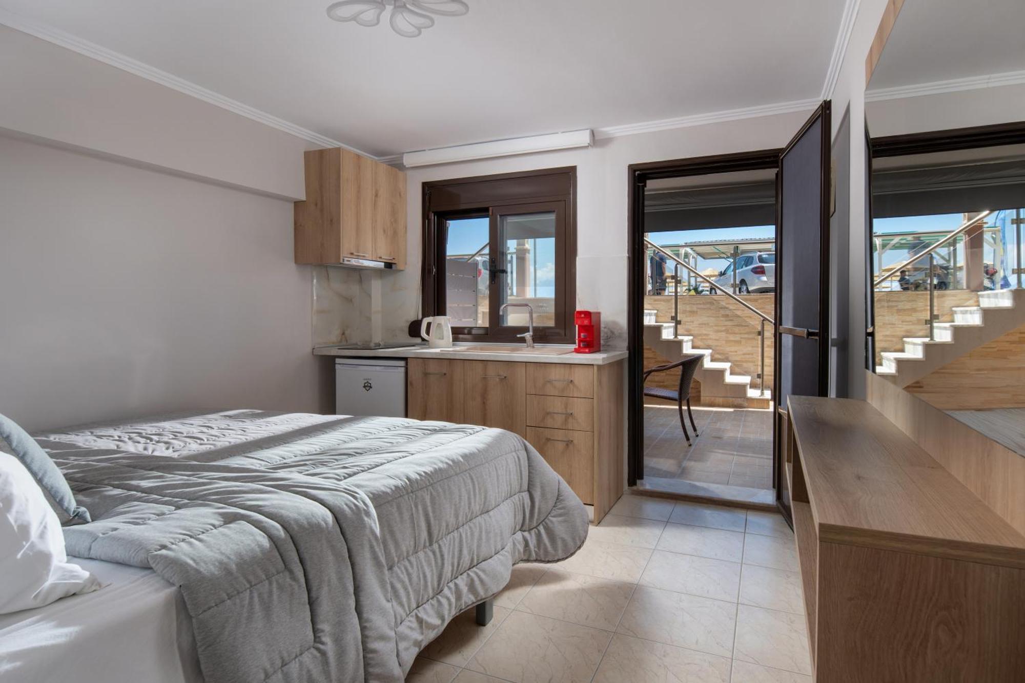House Kostas On The Beach Sarti Exterior foto